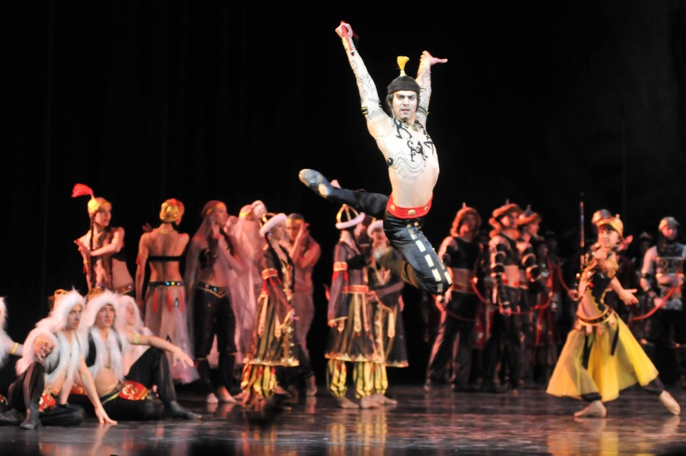Battles and triumphs in ballets in NOVAT - Photo 6