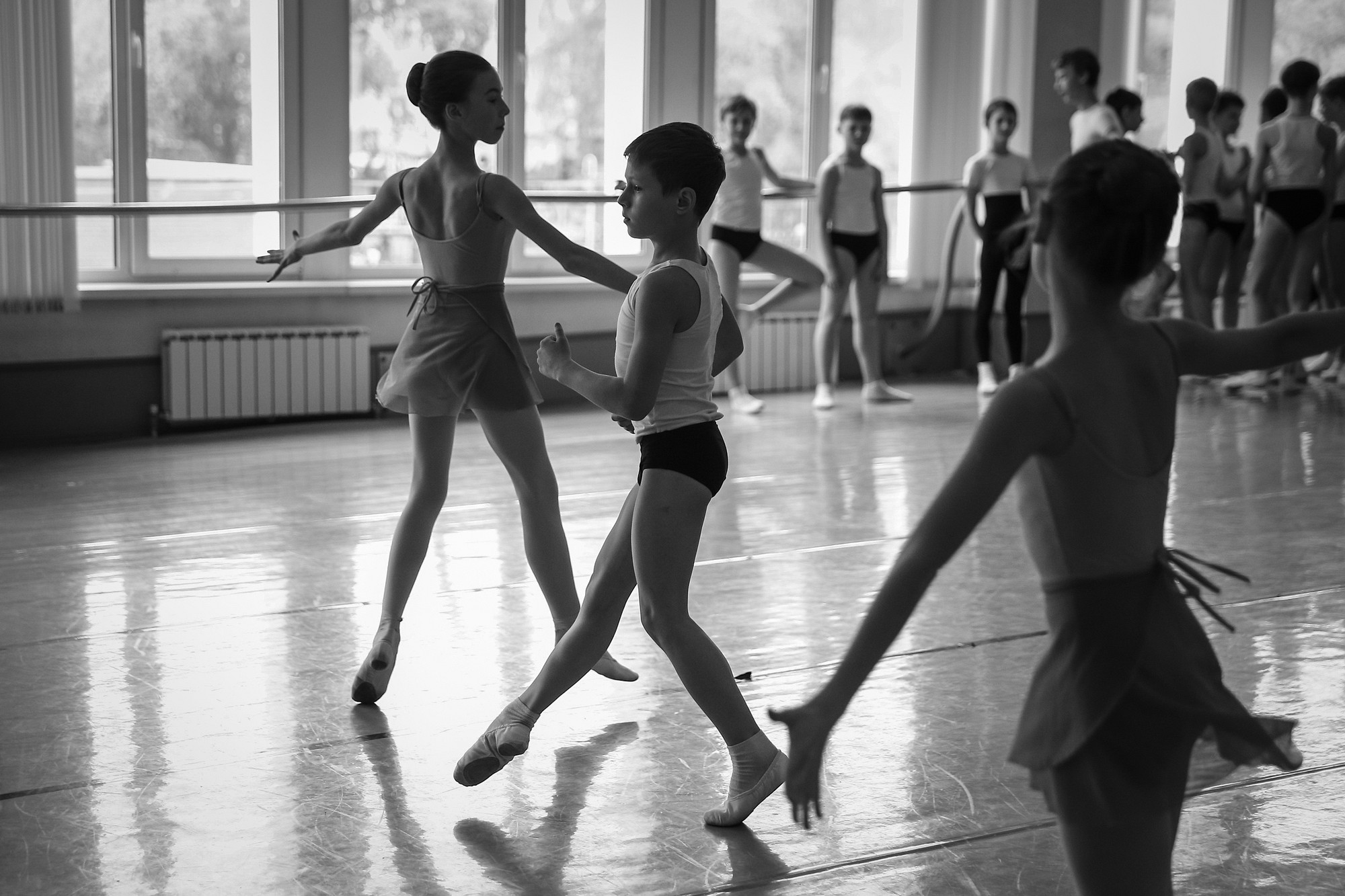 The Nutcracker: children in the ballet - NOVAT - photo 76