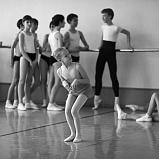 The Nutcracker: children in the ballet - NOVAT - photo 11