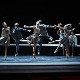 A challenge for ballet company - NOVAT - photo 1
