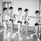 The Nutcracker: children in the ballet - NOVAT - photo 22